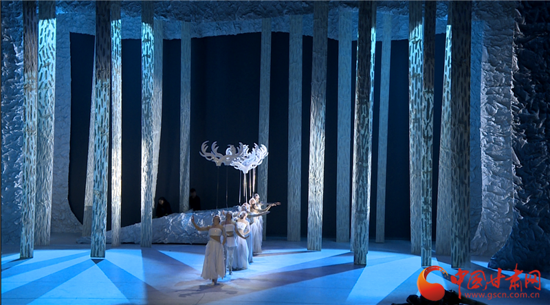 【圖說】  消費(fèi)扶貧，互利雙贏