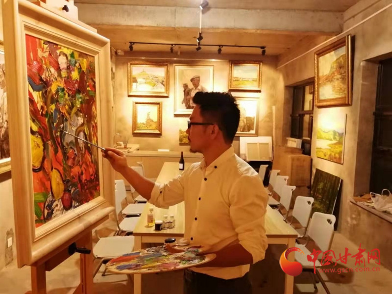 1909年咋建造黃河鐵橋？蘭州大學(xué)教師王威用油畫再現(xiàn)百年往事