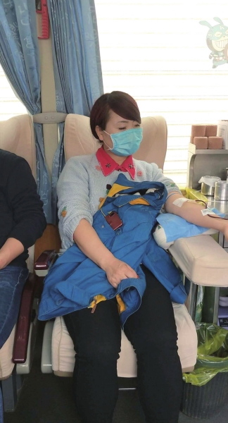 熱血戰(zhàn)疫敬佑生命 蘭州市三家出租車愛心車隊義務獻血