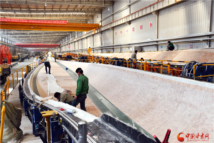 “擰緊”防控閥 打出“組合拳”——玉門市三向發(fā)力推動疫情防控、復(fù)工復(fù)產(chǎn)、脫貧攻堅齊頭并進(jìn)（圖）