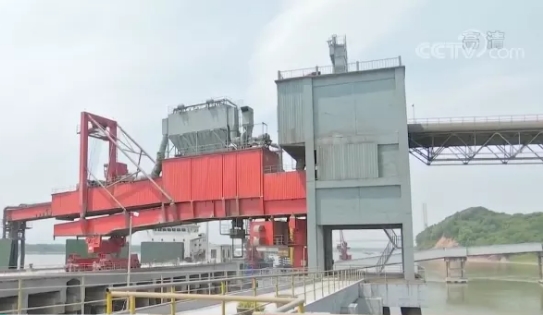 太瘋狂！水泥漲價幾輪，依舊排隊搶購......發(fā)生了什么？