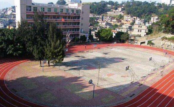 蘭州四城區(qū)初一新生7月23日去對口學(xué)?？窗?>
        </a><em>蘭州四城區(qū)初一新生7月23日去對口學(xué)校看榜</em></li>
    <li><a  target=