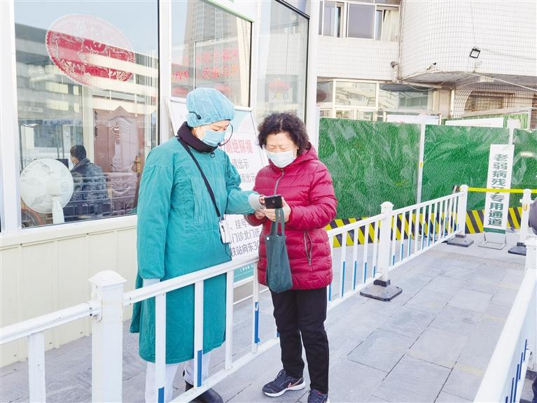 智能生活下，老年人的“數(shù)字鴻溝”如何跨越？