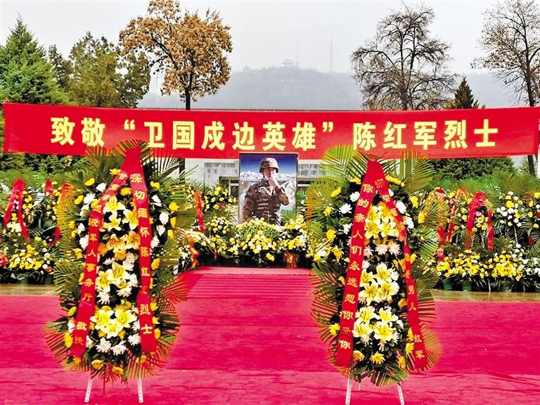 又是一年清明時(shí) 金城嗚咽祭英魂 “紅軍，我們看你來(lái)了！”