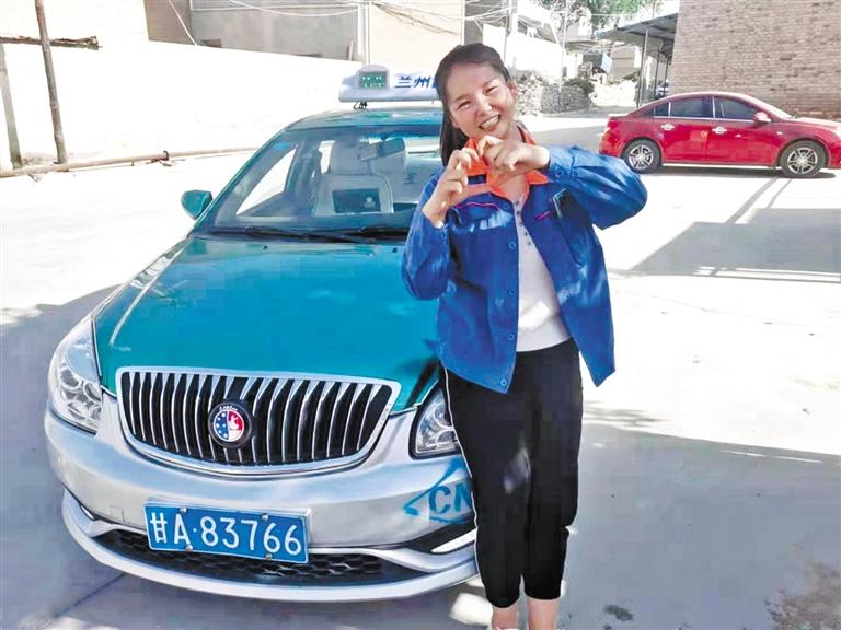 蘭州：五歲男童高燒休克 “的姐”駕車(chē)一路逆行送醫(yī)