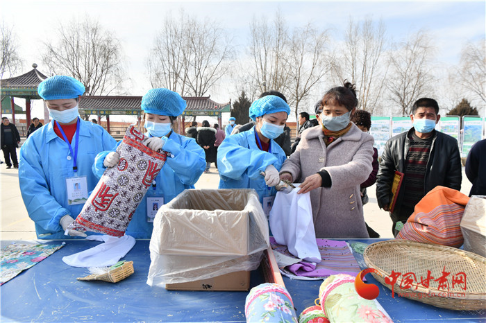 【新春走基層·小康路上看老鄉(xiāng)】艾草飄香迎新春 蘭州榆中艾草走上產業(yè)化發(fā)展之路
