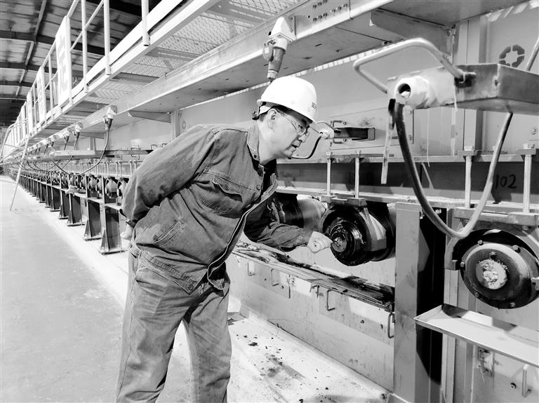 高溫下的堅(jiān)守，讓世界變得更“透明”