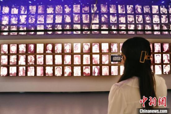 2021年8月21日，蘭州市民參觀讀者博物館。(資料圖) 高展 攝